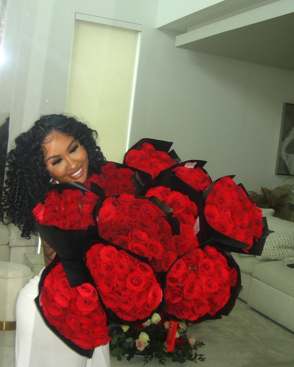 AriTheDon's tweet image. Mommy 🌹