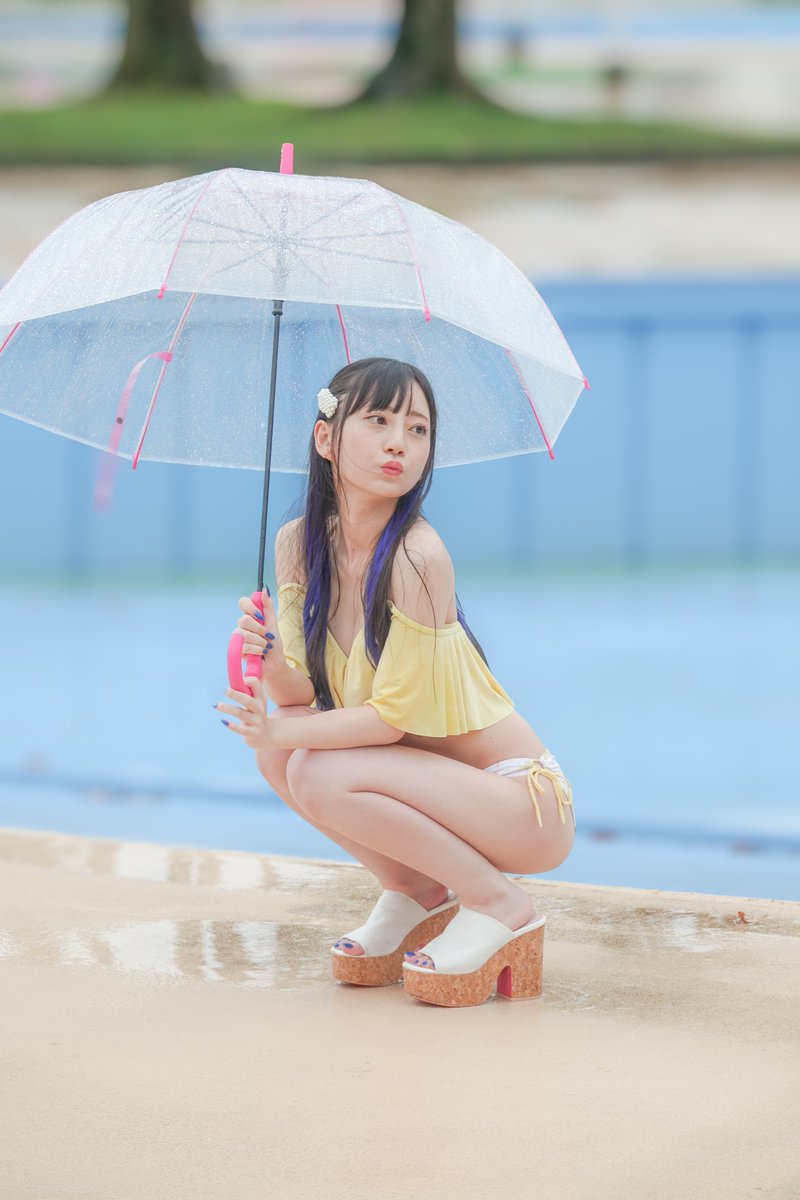 おはみあちゃん！☔️🤧

みんな大好き月曜日！
今日は全国的に雨の1日になりそうですが今週もゆるっとがんばろー✊

20230918
近代麻雀水着祭2023
七沢みあちゃん(@mia_nanasawa)

#七沢みあ
#近代麻雀水着祭2023
#俺たちのみあちゃん