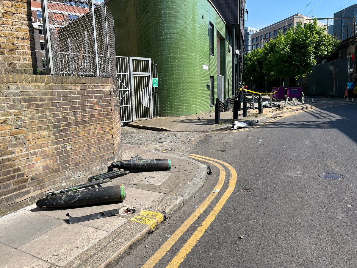 BethnalCleen's tweet photo. Obliterated bollards and smashed up debris from the lunatic who careened down Three Colts Lane last night while high on laughing gas.
Rat Run Rahman is wasting millions of public funds ripping out road safety schemes so that his friends can endanger lives. https://t.co/0rrmKhSlH8
