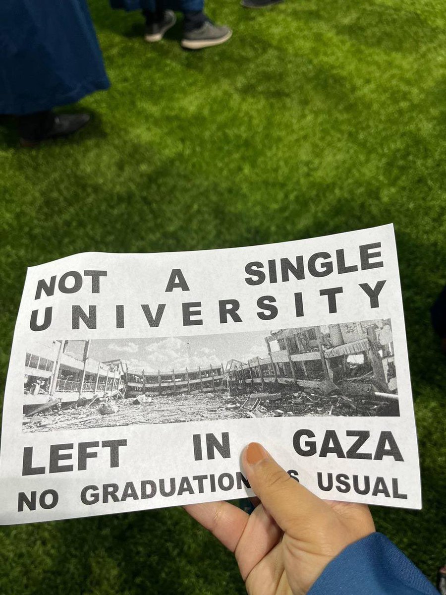 📍Duke University On May 12 2024, graduating students walked out of Duke University commencement to protest Zionist speaker, Jerry Seinfeld, and to call attention to the ongoing genocide in Gaza. These students then held their own alternative commencement on the quad.