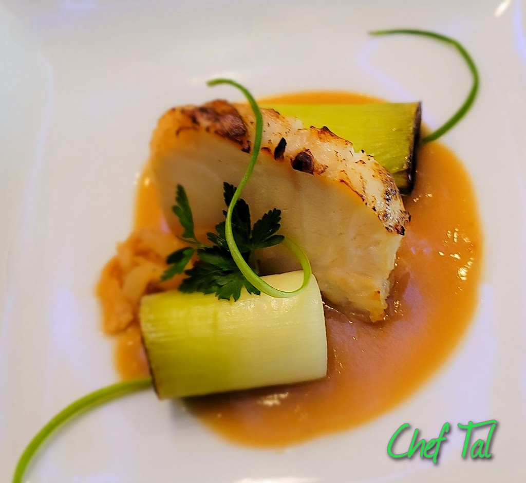 Chilean Sea Bass with broiled Leeks, Pickled japanese daikon and Sakè/Miso
#WearyDrifter #Chef #Fusion #MyKitchen  #HomeCooking #FinestFood #cuisine #Food #ChileanSeaBass
#Fish #Sake #Miso #daikon #japan #Retired