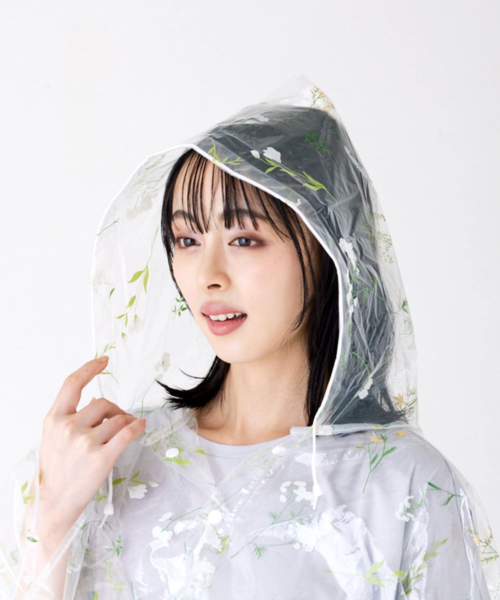 これ便利💡 自転車用レインポンチョ 1,000円(税込1,100円) 透明ブリム付きフードで視界を遮りません。 付属のクリップを前カゴに留めれば、  荷物も濡らさずしっかりカバーできます。 お買い物はこちらから👇 https://t.co/3werGmUJ8U 3COINS レインポンチョ