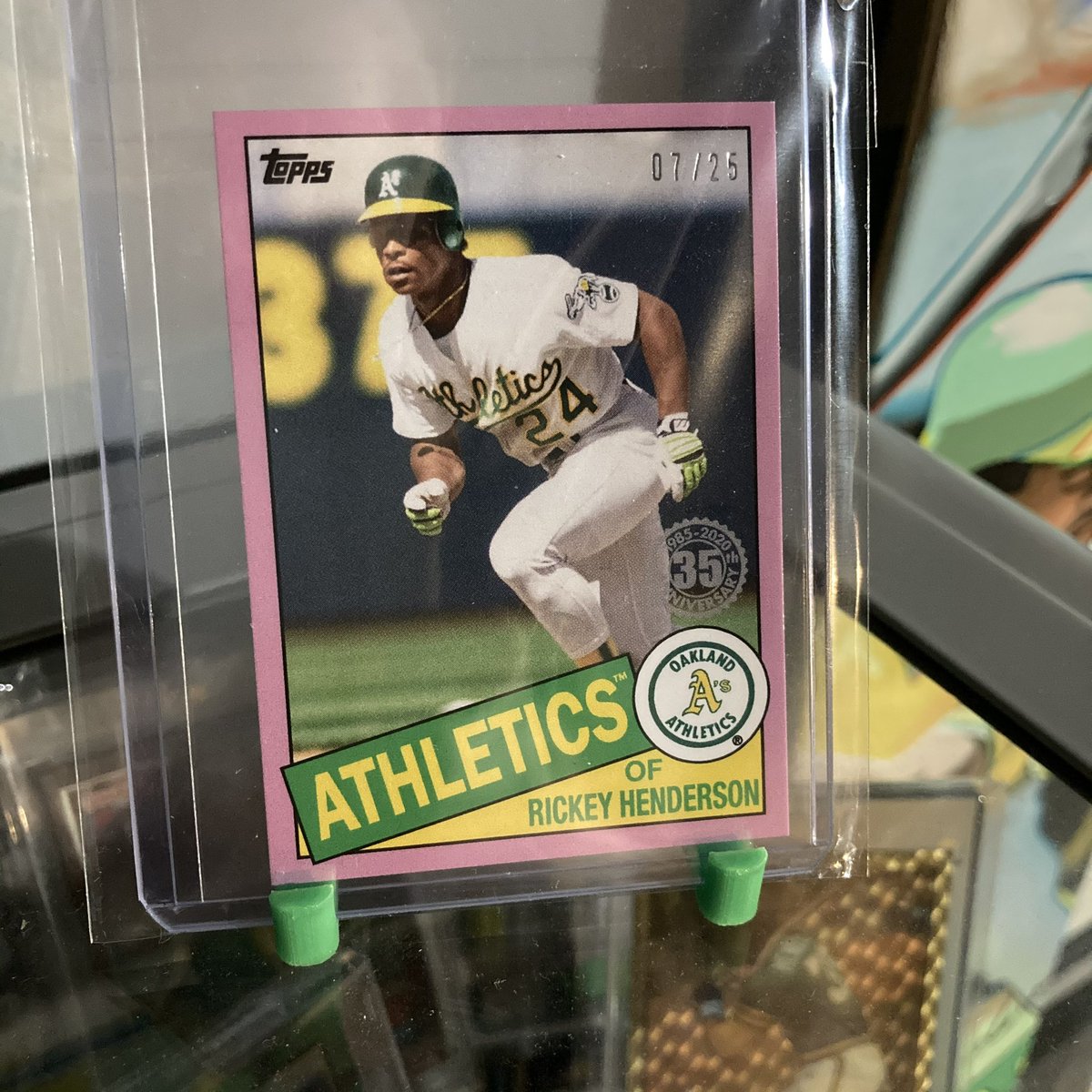 These are (4) pink Rickey Henderson items from my personal collection that I like….🔥💚👀🐐⚾️🏃🏿💨🧤#rickeyhenderson #thehobby
