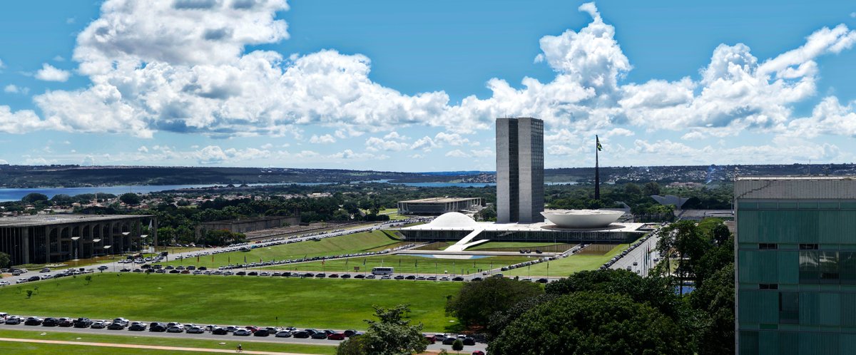🚨PACTO FEDERATIVO: SP, por exemplo, envia aproximadamente 600 bi no ano à Brasília, e retorno é de apenas 50 bi Chegou a hora de discutirmos o pacto federativo. Estado atualmente em calamidade pública, RS envia 60 bilhões à União e tem retorno de 15 bi. (+)