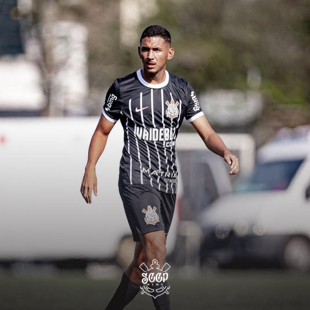 🟠⚪️ | Neste sábado (11), o Corinthians visitou o São Bernardo pelo Paulistão Sub-20, em jogo da 5ª rodada da fase de grupos, e venceu o adversário por 1 a 0. O gol do Timãozinho foi marcado pelo zagueiro Renato. 📸 | Léo Lima