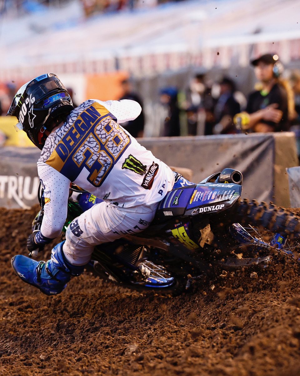 Analysis from the 2024 Monster Energy Supercross finale in Salt Lake City, Utah, on the Vital MX 'Post-Race Show' podcast. Thanks to @DeCalWorks, Fox Racing and Beta USA for their support of the podcast. vitalmx.com/features/vital…