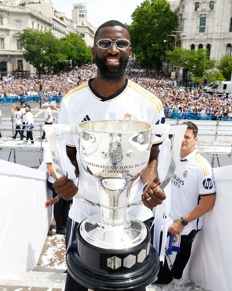 Rudigers first ever league title in his football career. It took him only two years to achieve it. #ElLocoestáaquí! 😁 #HalaMadrid #Hustle #AlwaysBelieve