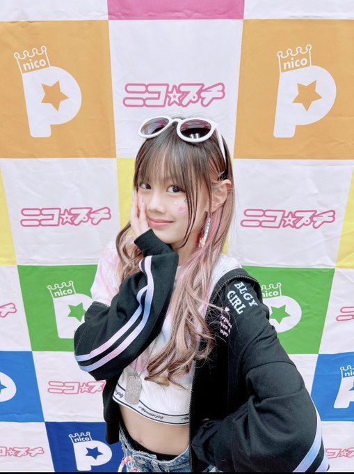 Twitterのコスプレ画像17