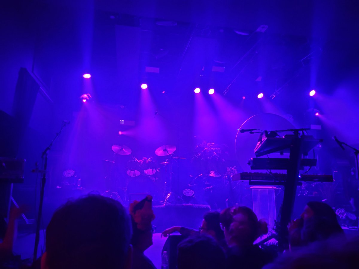 MashPotitties's tweet photo. TWRP TWRP TWRP TWRP https://t.co/zY3vYSaKSq