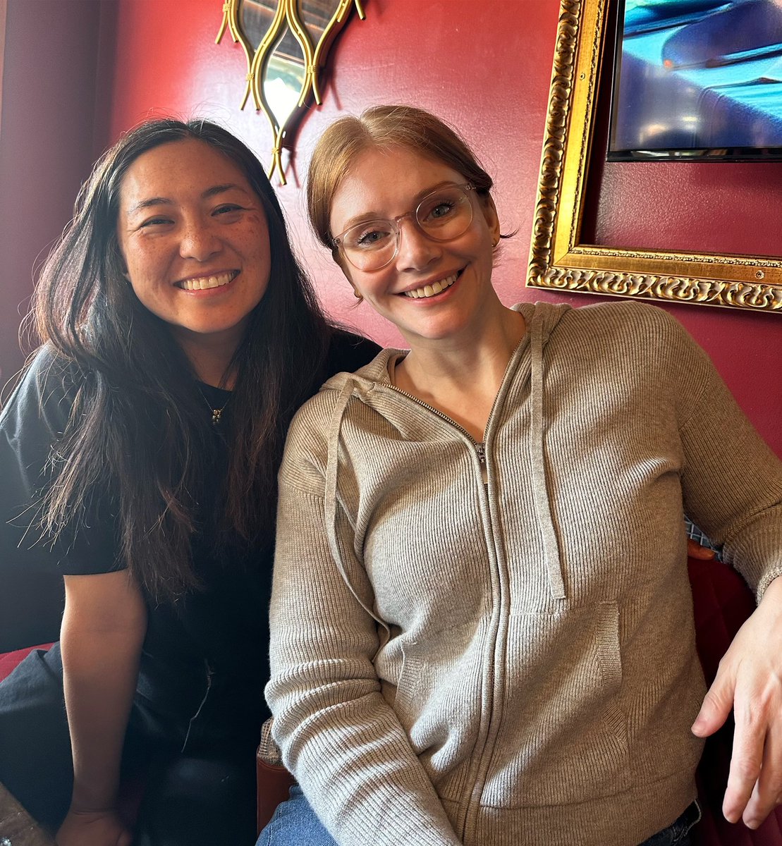 Mother’s Day brunch with my best friend in the world ☺️ One minute we’re growing up together and now we’re godmothers to each other kids!! ⁣
⁣
I was the first in our friend group to become and mom, and Moet was there with me every step of the way. Always gentle, always