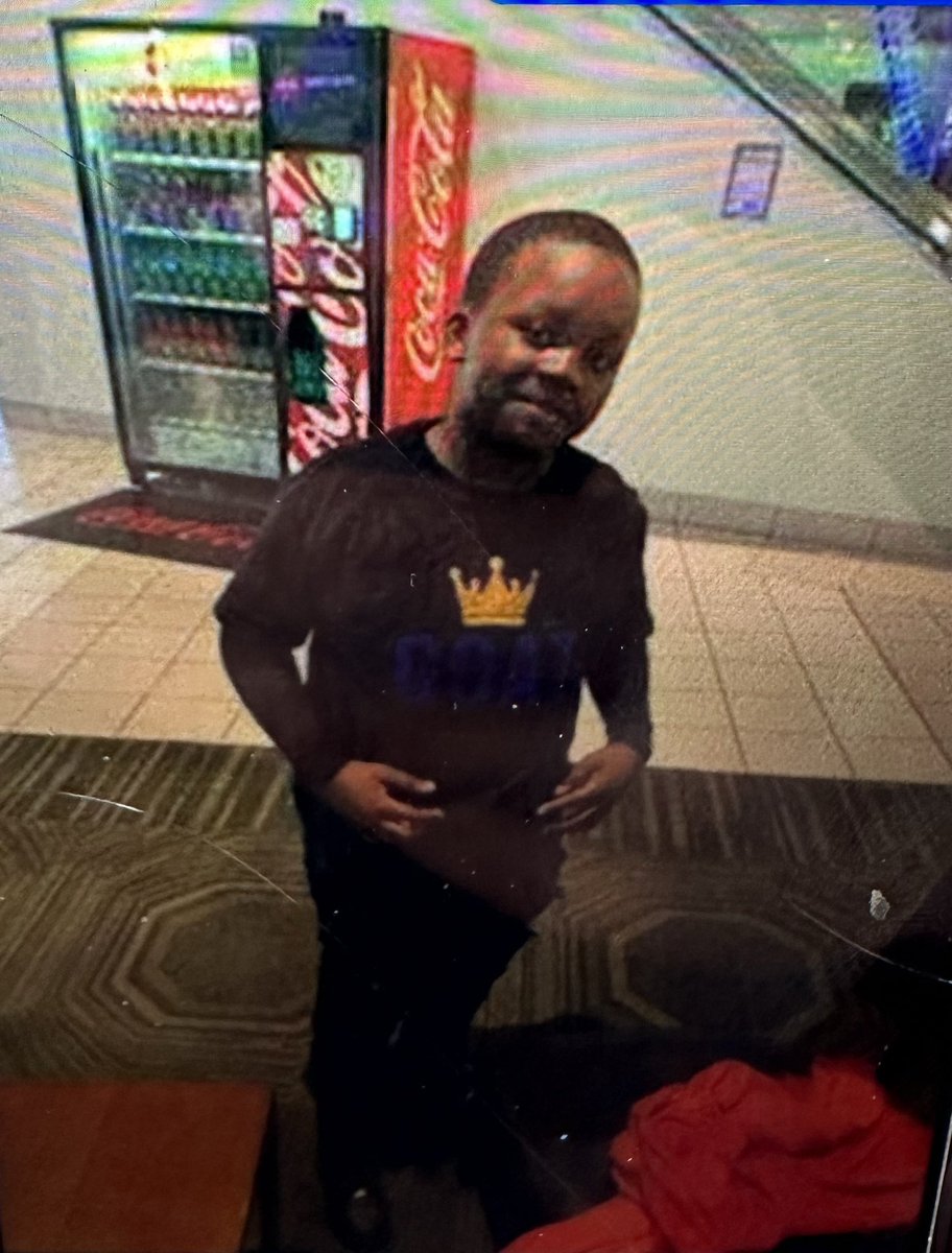 MISSING CHILD: 12 y.o. Johnthan Conyers last seen today at approx 6:45pm near 3700 block of N 32nd St 

LSW: Black sweater with white lettering, white undershirt, gym shorts with lime green, black, and grey detailing.

Call 823-231-6130 if you have information that could assist.
