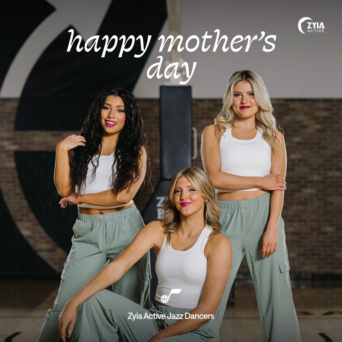 Wishing all the incredible moms out there a Happy Mother’s Day from the @UtahJazzDancers 💜 It’s not too late to surprise mom with some flowers 💐 #TakeNote | @ZyiaActive
