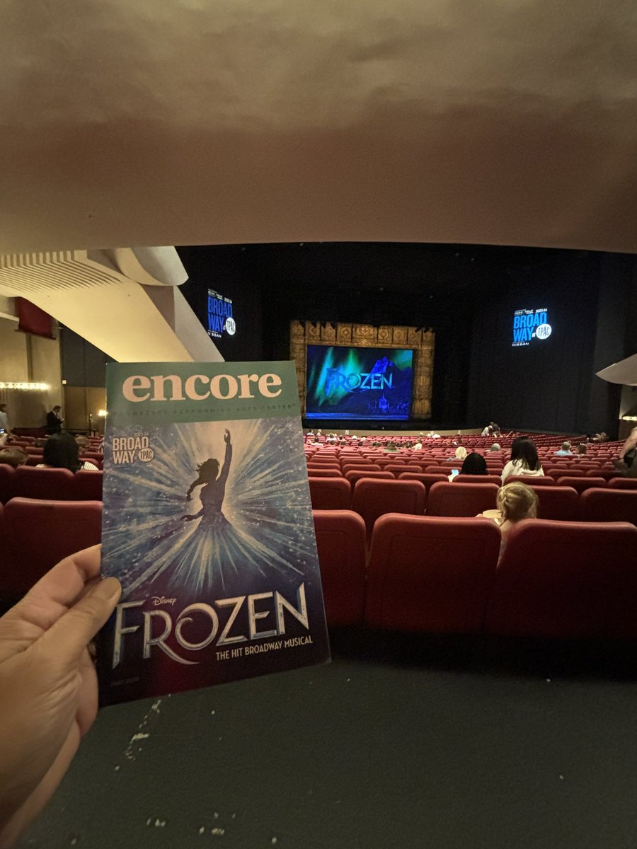 Ending Mother’s Day with Anna, Elsa and a funny reindeer.  #LetItGo #Frozen <a href="/tpac/">TPAC</a>