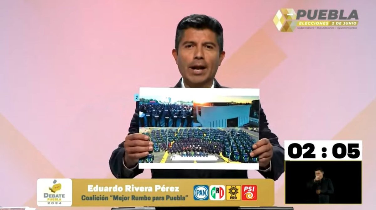 #DebatePuebla2024🎙️ | Durante sus propuestas en materia de seguridad, @eduardorivera01 afirmó que emprenderá su política de recuperación de espacios públicos, además de mejorar las condiciones de las policías