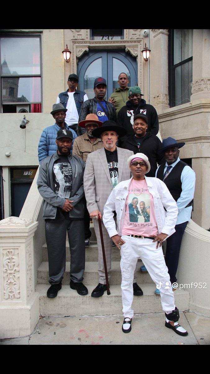 Yesterday’s memorial for Bruce Emanuel aka Get Loose Bruce was heartfelt &amp; unforgettable!

On behalf of the Emanuel family I’d like to thank all who attended!

Special shout out to Bruce’s sisters: Wanda, Carol and Nicky and family.

Photo courtesy of Andre Günz Green