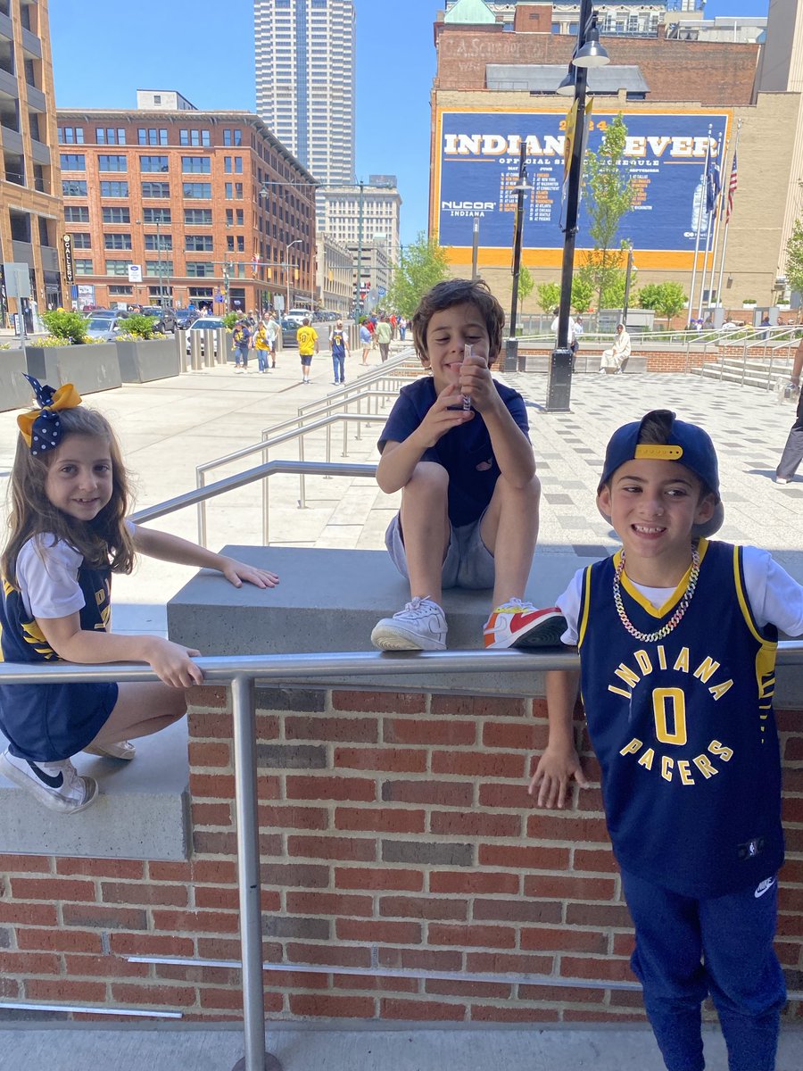 Great win for the ⁦<a href="/Pacers/">Indiana Pacers</a>⁩ today! High level series! Great experience for the family! Go Pacers! Thanks ⁦@TyHaliburton22⁩! #MUDITA