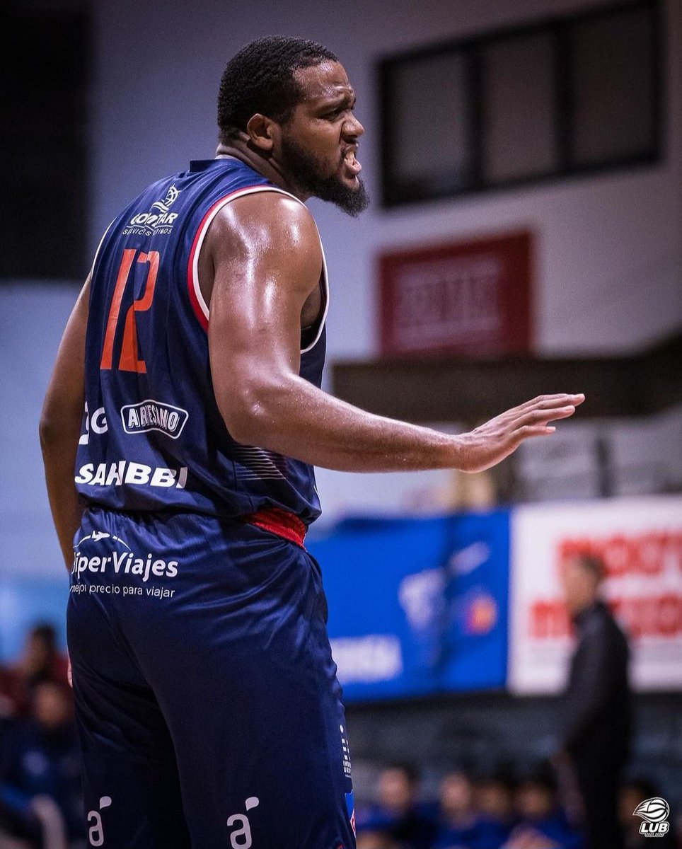 🚨🚨 Pésima noticia para @CNdeFbasketball, Eric Anderson se lesionó en el entrenamiento de hoy, sufrió una fractura en su mano izquierda y lo descarta para lo que resta de la Liga Uruguaya, en principio Jordan Mathews sería quien lo reemplace, junta médica mediante