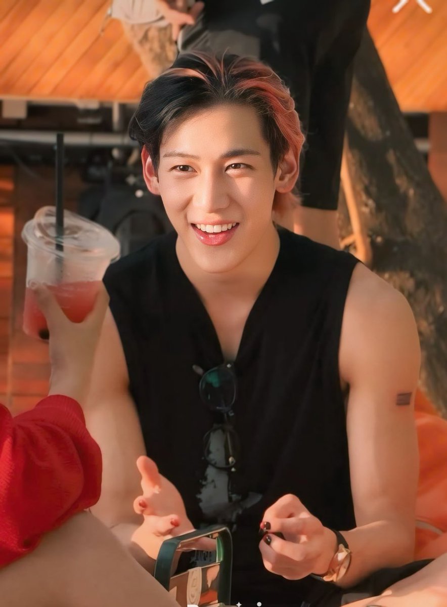 baiboa24's tweet image. Good morning ครับ สุดหล่อชายเมืองสิงห์  คิดถึงอีกแล้ว
🫶😍😍
BAMBAM 13 MAY HAPPY DAY.
#BamBam @BamBam1A
#ABYSSCOMPANY .