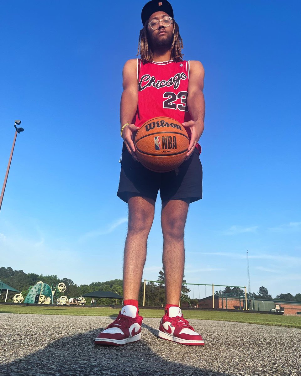 tgthagod's tweet image. Jordan Year. #Chapter23