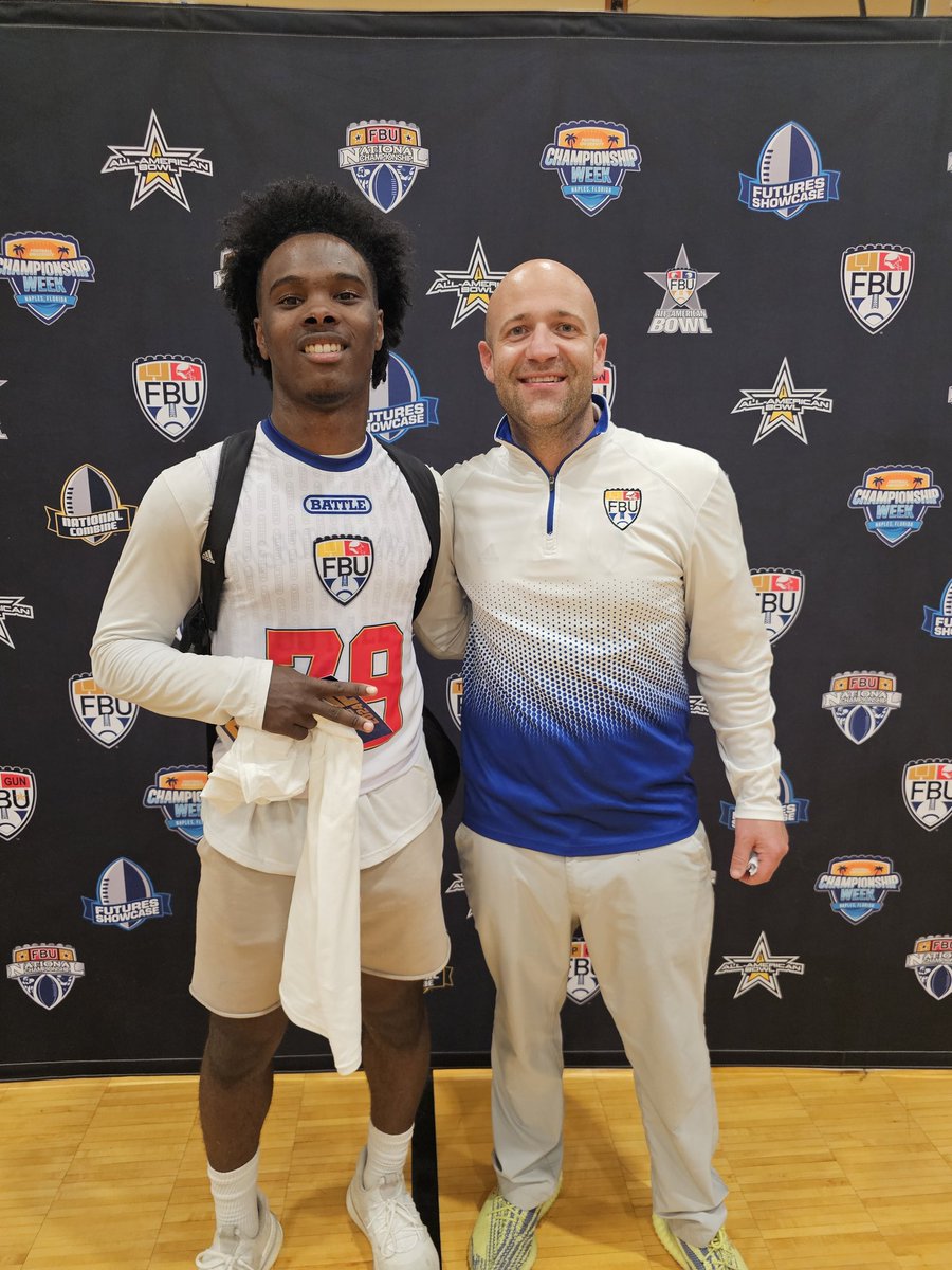 Had a great weekend at the @FBUcamp Indy. Blessed to receive an invite to FBU Top Gun in Naples, FL! @xfactorQB @TomLoy247 @LauerFBU @BCHSTrojansFB @FBU_TeamIndiana @FFBallAllDay @PrepRedzone