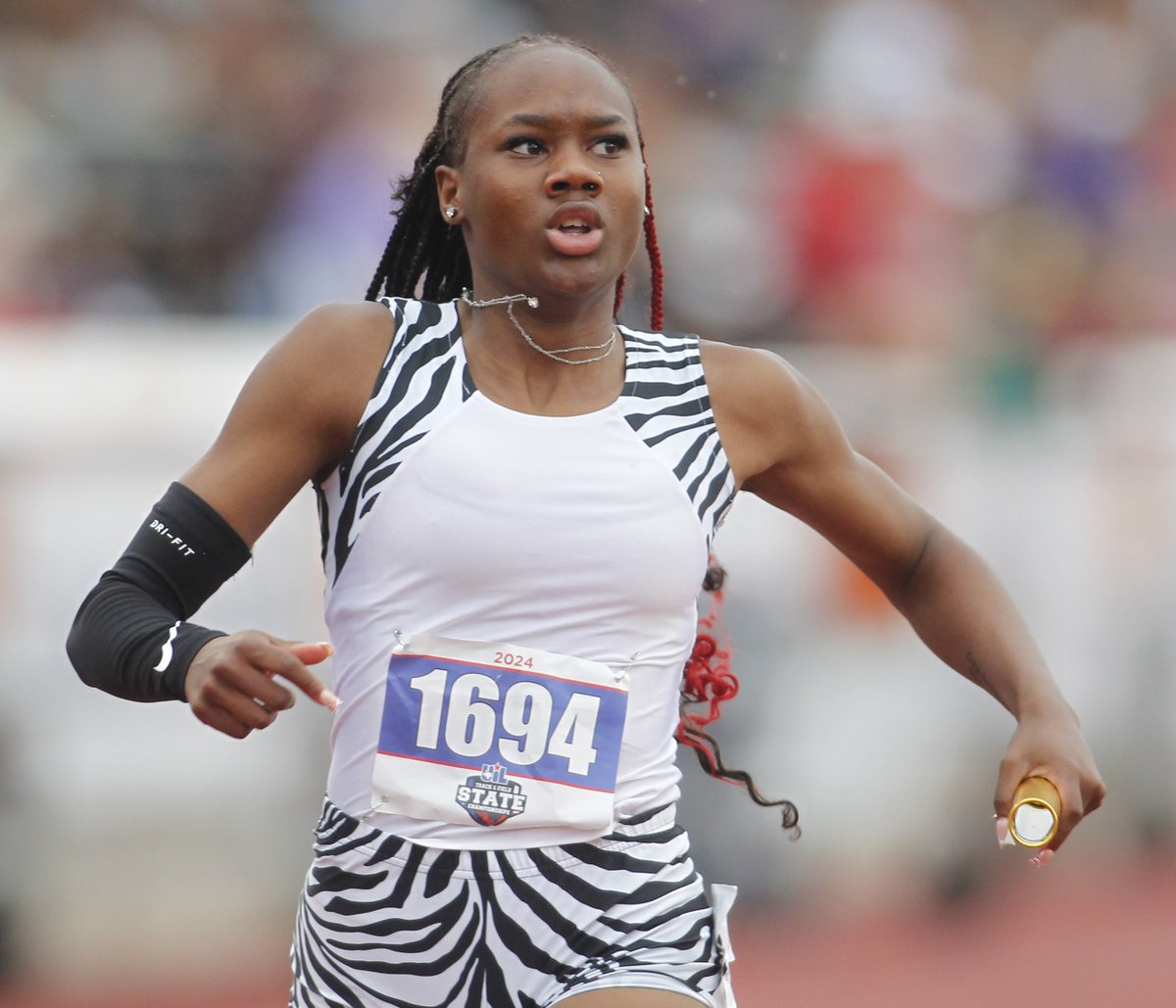 🎽 Dallas-area athletes won 36 state titles in track Lancaster’s Saniyah Miller won three Class 5A state titles, winning the 200 meters in 23.52 — the 15th-best time in the nation — and helping Lancaster win the 4x100 and 4x400 relays Full story 👇dallasnews.com/high-school-sp…