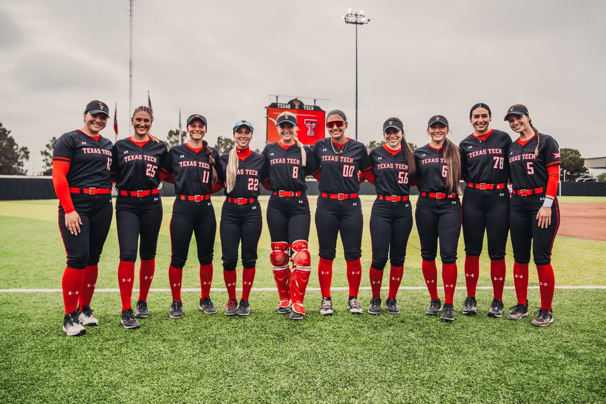 Lots of emotions being felt right now but  focusing on gratitude.

Thank you doesn’t even begin to describe it. But thank you seniors. You ran through the wall first - we will always love y’all.

Thank you fans for being with us every step of the way.