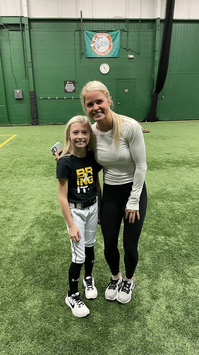 cpaulsell's tweet photo. Supporting @MegRemSoftball from the beginning… @AppStateSB @bruceboltus https://t.co/sWvn4P3euN