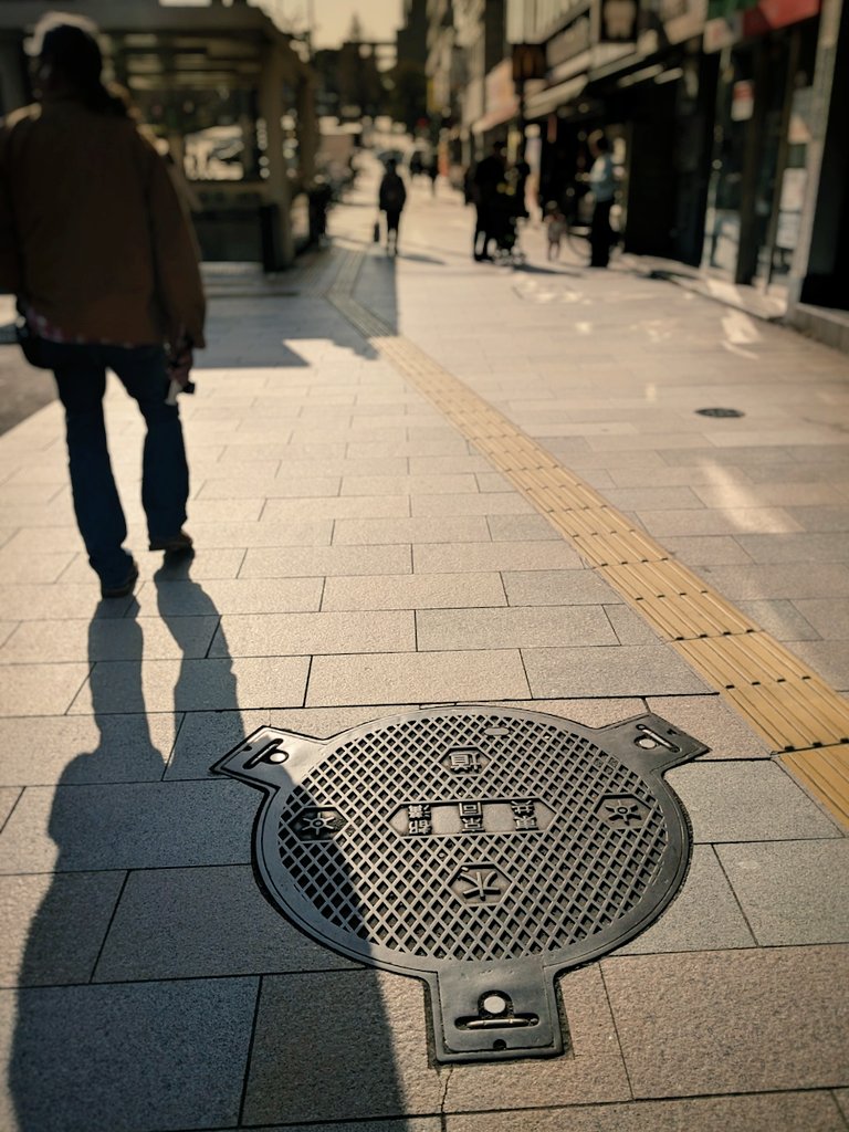 It's #manholecovermonday