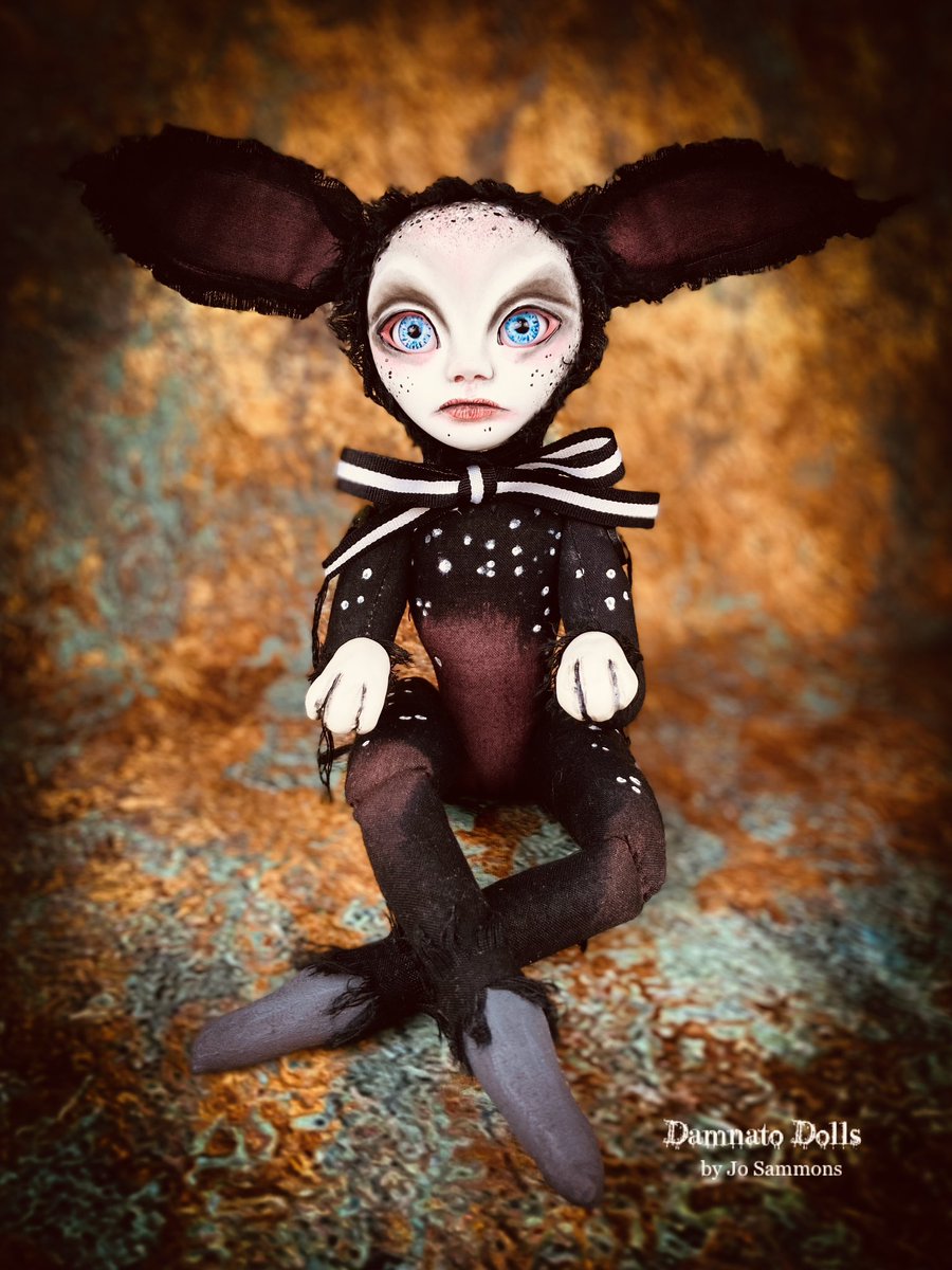 Art dolls by Damnato dolls Etsy damnatodolls.etsy.com
#dolls #TheCraftersUK #MHHSBD #etsyfinds