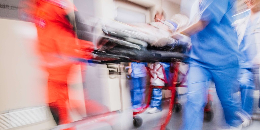 A systematic review investigates the effectiveness of interventions to reduce emergency department staff occupational stress and/or burnout. Go to the review at: ow.ly/jcat50L2MzN #OurNursesOurFuture #IND2024