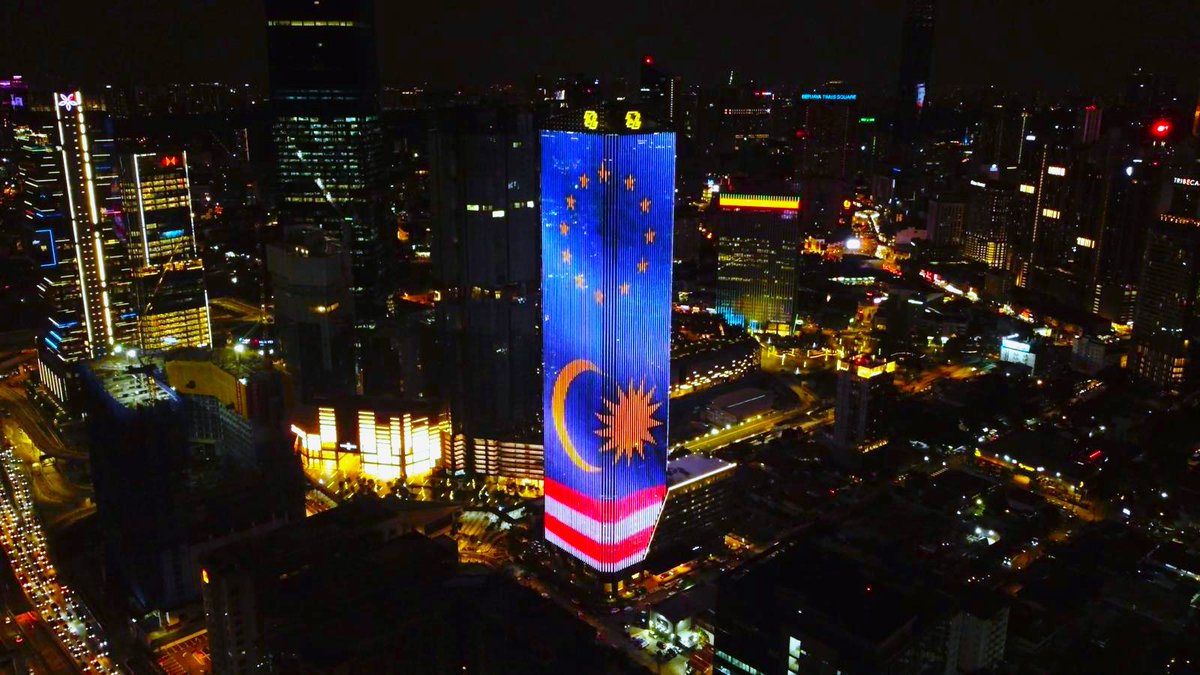 EUinMalaysia's tweet photo. On May 9, the Delegation of the European Union to Malaysia 🇪🇺🤝🇲🇾proudly launched the EU &amp; Malaysia: Creating Opportunities for a Sustainable Tomorrow campaign, symbolising our joint commitment to sustainability. 🌎 https://t.co/mJs30LC939