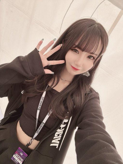 Twitterのコスプレ画像9