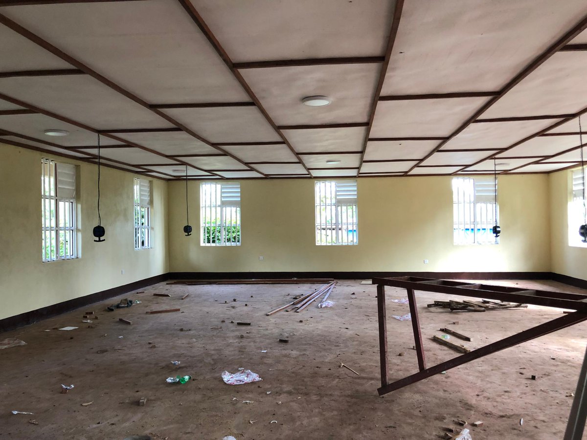 BulamboRiziki's tweet photo. Lutte contre la pauvreté au #Congo.
BientÎt sera inauguré une muni entreprise de haute couture et Design à #Bukavu /#Kashusha. Jenga Tumaini Texil Design Kivu, une opportunité offerte à plus de 15 personnes de trouver du boulot.
Nous sommes fiĂšre de nous. @JeanSadiki @TheoKASI https://t.co/H3XBK92j2k