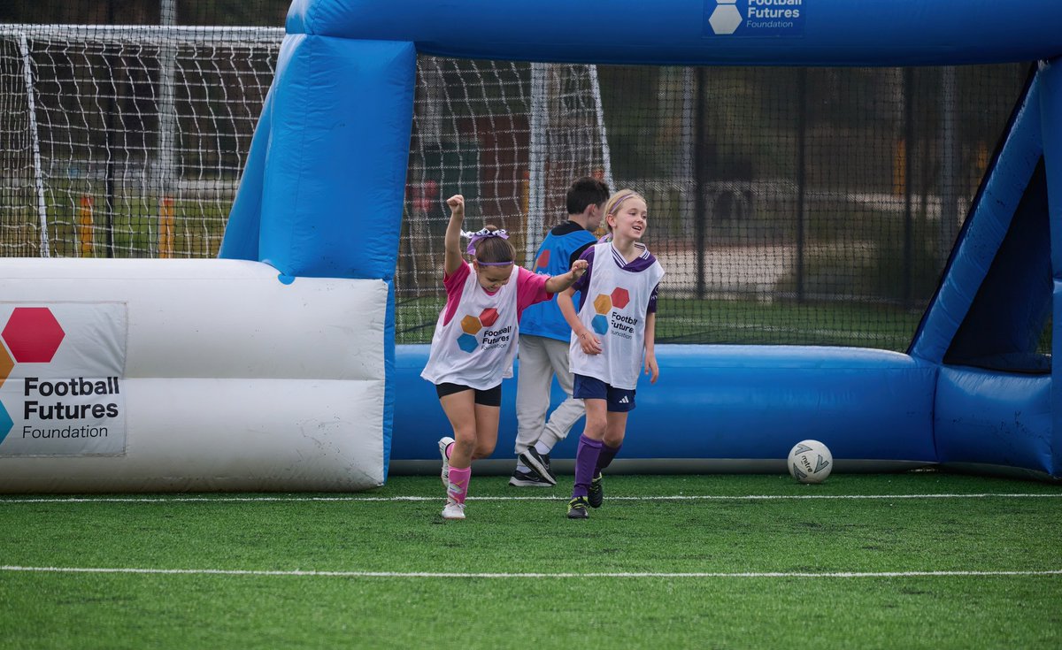 A big thank you to everyone who attended the 2024 Female Football Week Girls Day Out at the Sam Kerr Football Centre on Saturday and caught up with our @aleaguewomen players!
@FootballWest 
#ZamGlory #ONEGlory