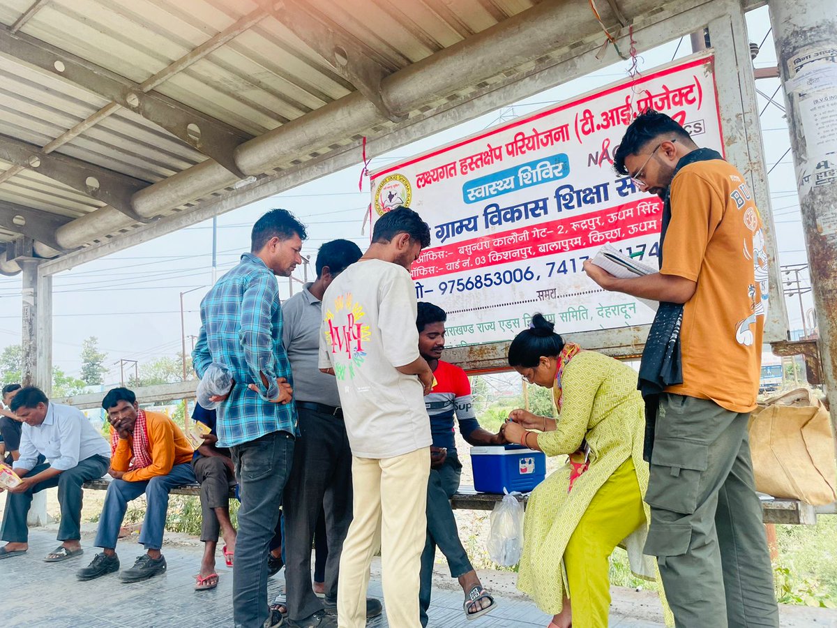 USACS through T.I NGO ARBODE conducted a Health Camp at Sidcul in which information given regarding HIV/AIDS, STI/RTI, T.B, Spouse Testing & Condoms given to the migrants & encourage them for HIV testing & IEC Materials were distributed & information about 1097 were told to them