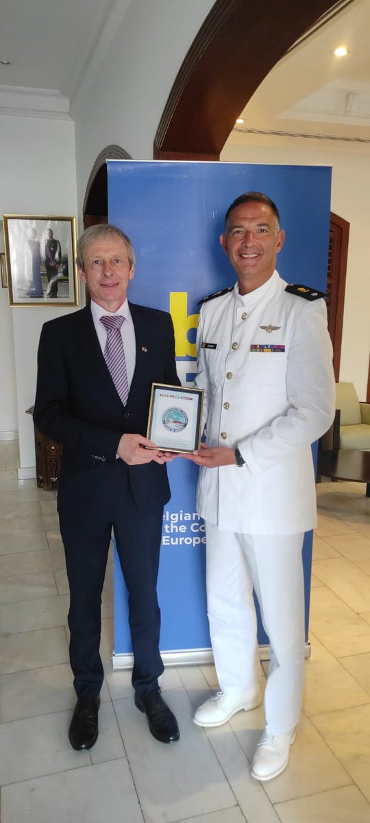 Force Commander Colmant travelled to Kuwait🇰🇼 to engage with ambassadors of European nations and the European Union 🇪🇺.

The meeting, organised by the Belgian Ambassador 🇧🇪, focussed on Maritime Security in the Gulf region, which is key to coastal and landlocked countries.