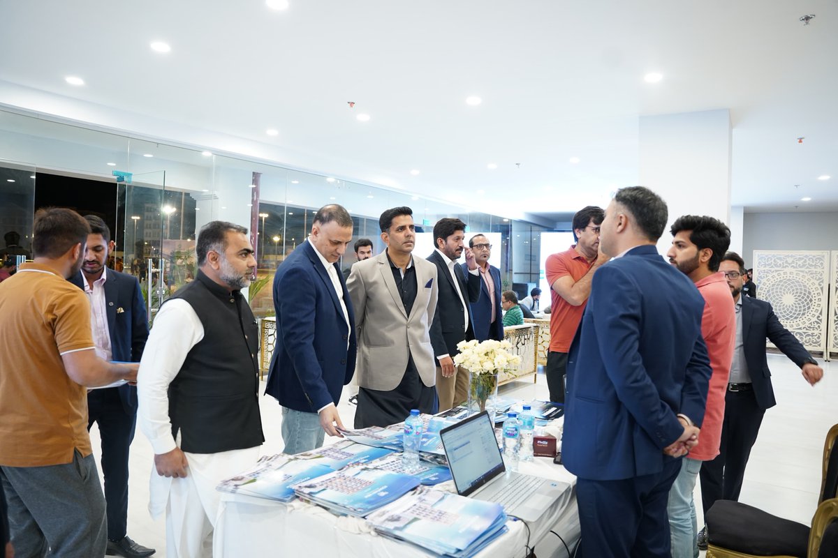 Mr. Naeem Abbas Waraich, Director of Sales &amp; Marketing, visited the Islamabad Open House at Fountain View Residences in Downtown Islamabad.
The Director engaged with sales teams and clients to discuss upcoming projects, address queries.

#openhouse #phase2