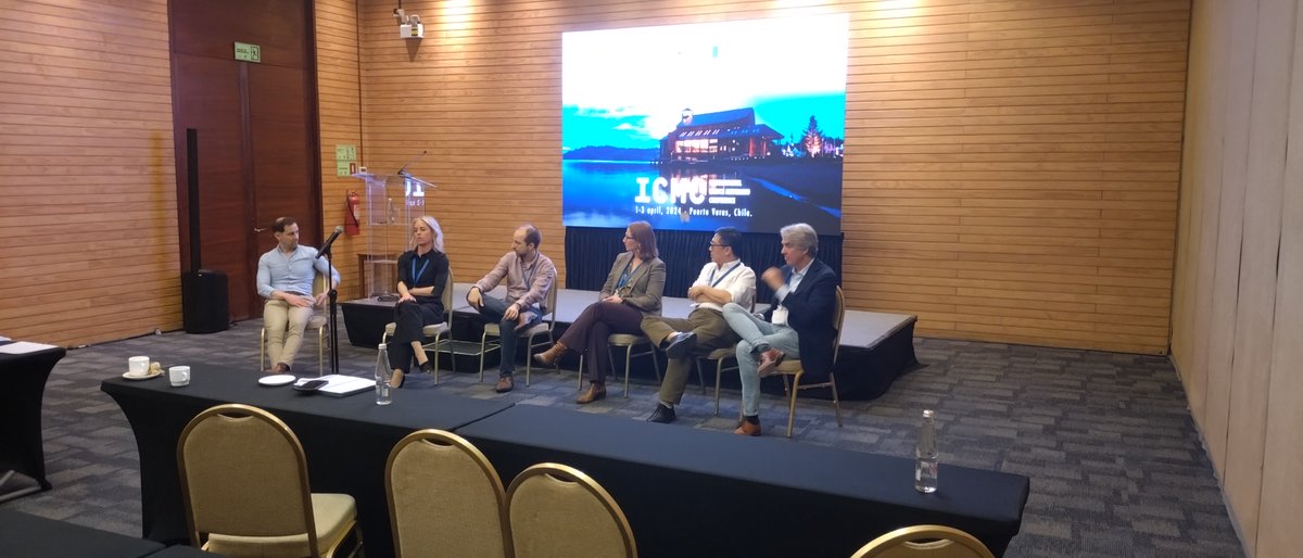 MUCHE_Macquarie's tweet photo. MUCHE A/Prof @yuanyuangu recently presented research and participated in a health preference research-focused panel at the 2024 International Choice Modelling Conference, Chile. An excellent international, collaborative experience with insightful research discussions! #ICMC2024 https://t.co/kTk1NFV7qL