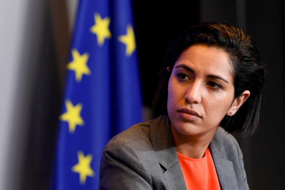 ‼️#EJCS I @sarahelhairy s'exprimera à son arrivée au Conseil Jeunesse à +/- 9h50 #EYCS A suivre en direct ⤵️ audiovisual.ec.europa.eu/en/ebs/live/2