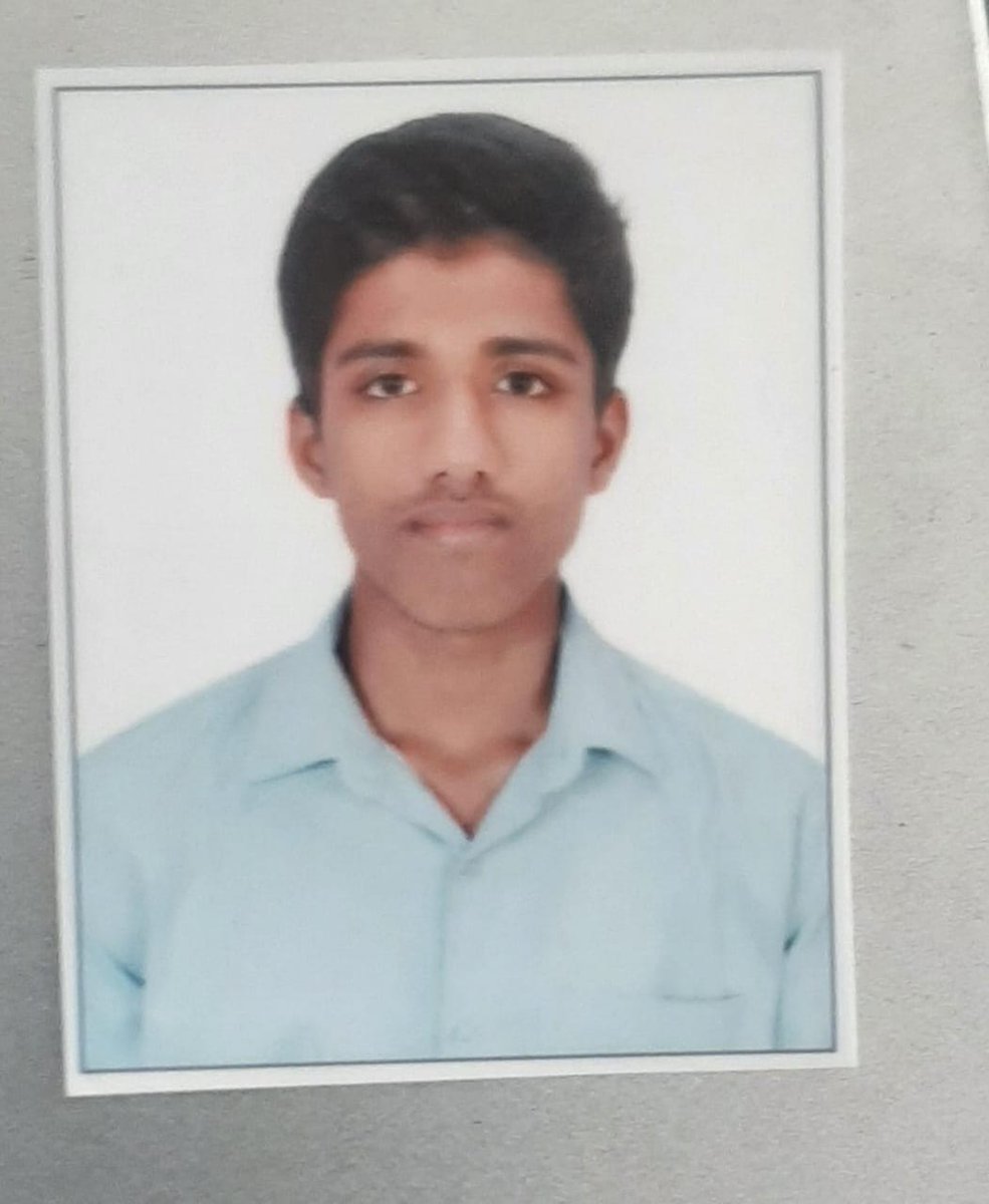 Alert Alert ⚠️ 📢 this boy (Mir Shujath Ali) is missing from NEW MIG #BHEL colony area yesterday night 0900 pm. If seen in your area informed to PS& his parent Sadique ali # 6304898962 @TelanganaCMO @hydcitypolice @CyberCrimeRck @DeccanChronicle #Hyderabad #Telangana @asadowaisi