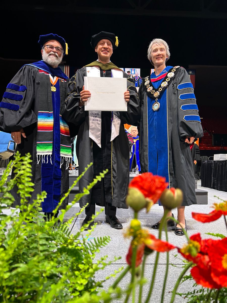 The more than 760 students in this evening’s commencement ceremony include graduates from the College of Science, the Woody L. Hunt College of Business, and nearly 40 doctoral degree recipients from the School of Pharmacy (@UTEPSOP). ¡Felicidades, Mineros! #UTEPGrad⛏️🎓