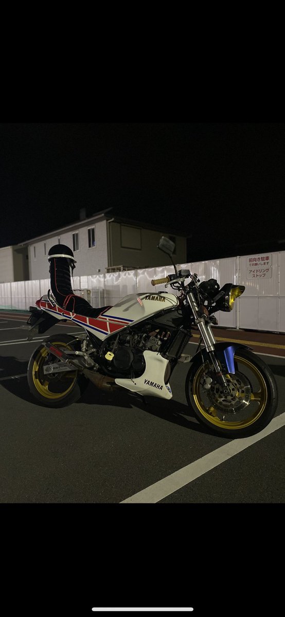 pompom112929's tweet photo. rzr250売ります。
和歌山〜です
近場輸送可能（交通費のみ頂きます）
ノーコール車、かなり綺麗です。
詳細DMまでお願いします。
#rzr売ります
#バイク売ります
#単車売ります https://t.co/Y8Wr0np88B