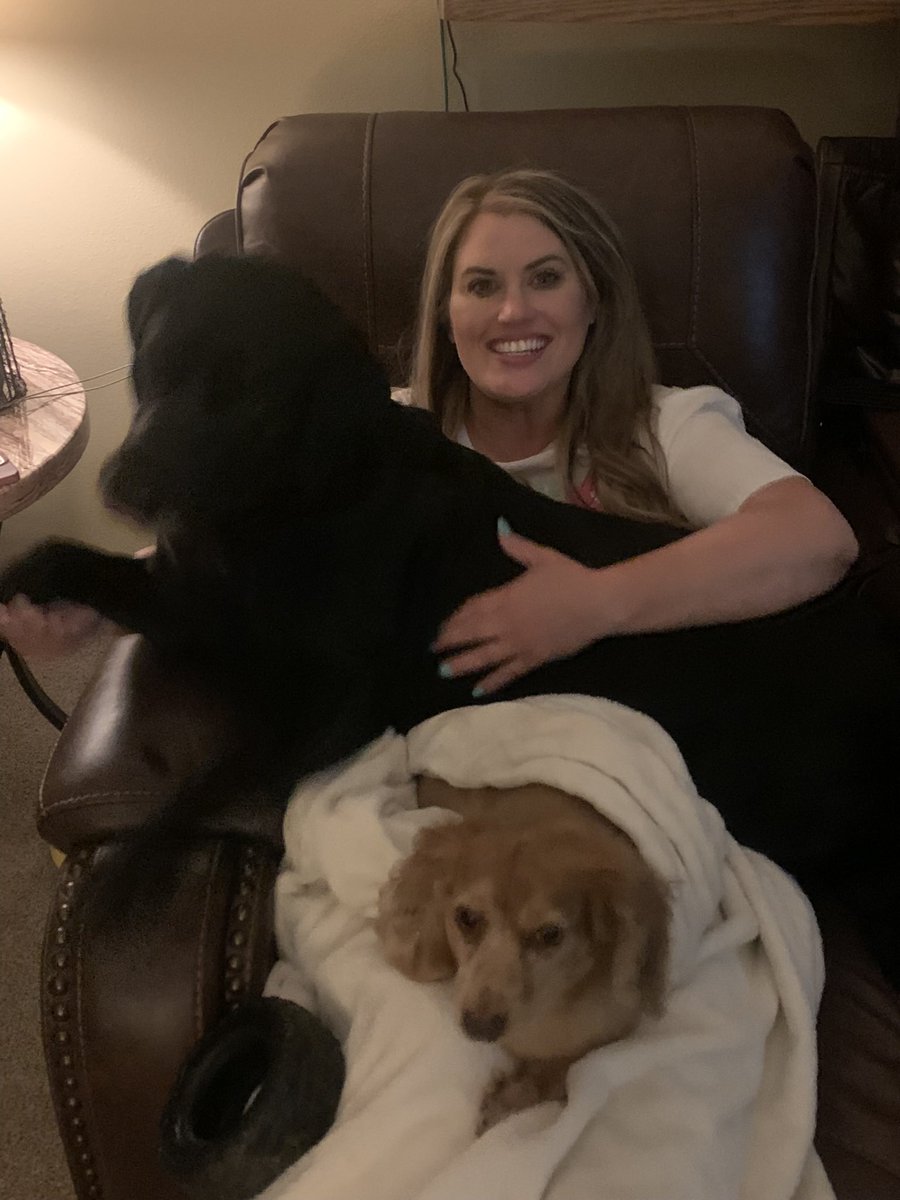 dupuyc3's tweet image. Happy Mother’s Day @LBCD99, we couldn’t do this thing called LIFE without you! Thank you for all you do for us and for taking care of us through it all!! Love you!!!