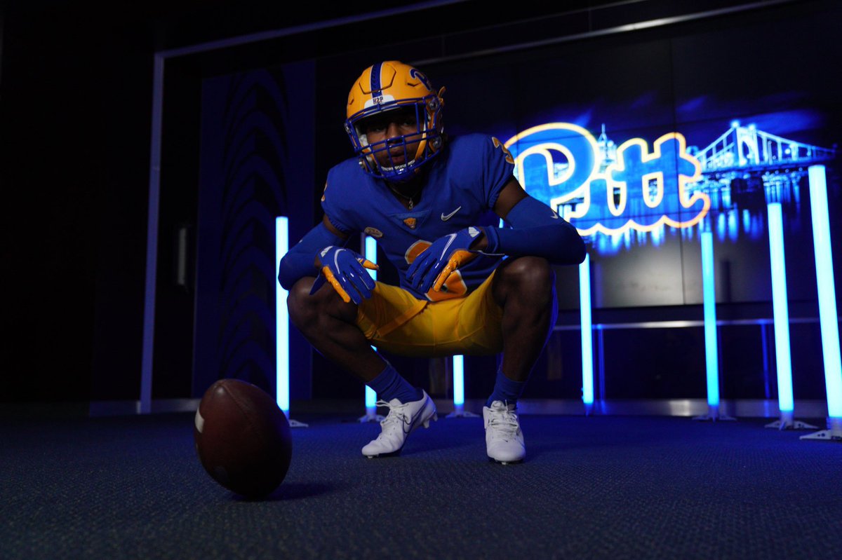 After a great conversation with @ARCHIECOLLINS_ , I'm blessed to have received an offer from the University of Pittsburgh💙💛 #AGTG