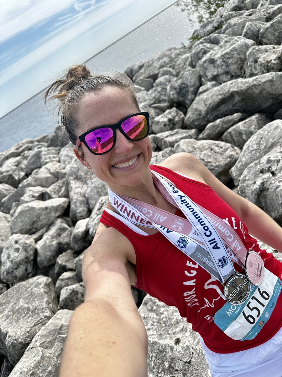 Kara Kowalk tweet media