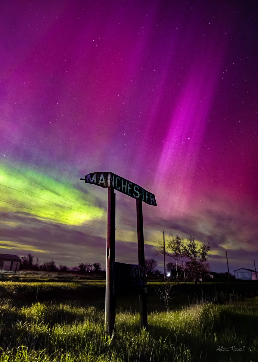 The Spirit of Manchester The aurora made another incredible showing last night, this time over the ghost town of Manchester, South Dakota. This is a shot I’ve been wanting to capture for a while now. #aurora