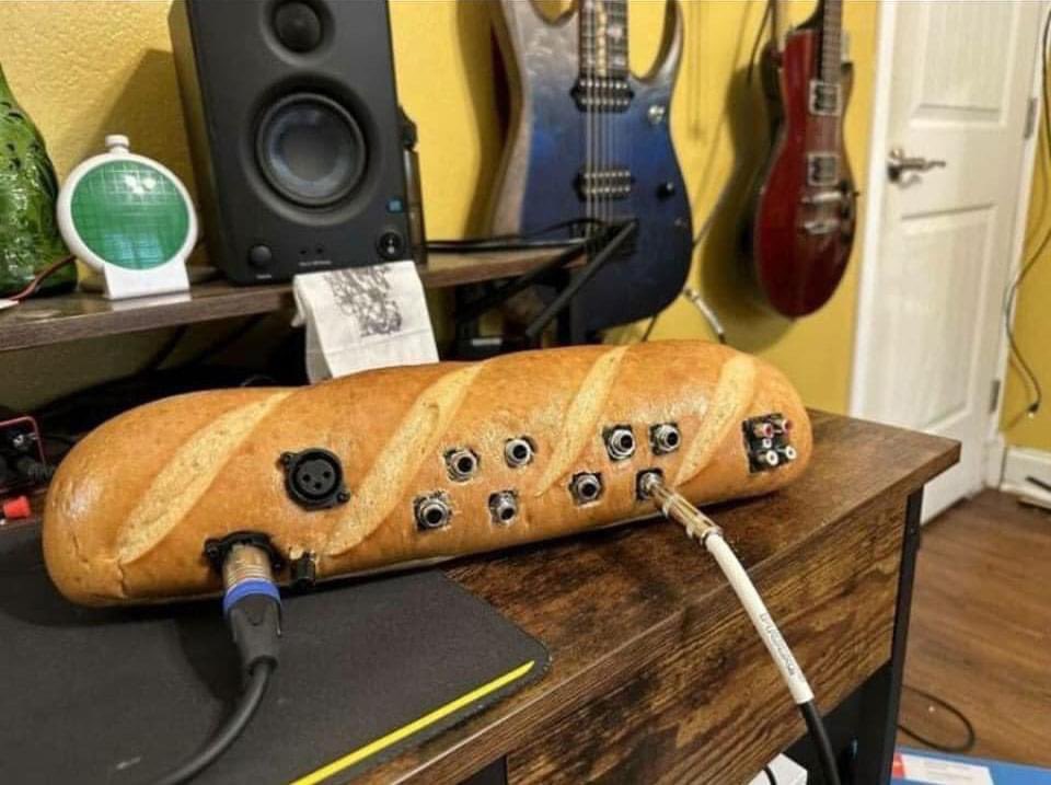Hey <a href="/FendelMarc/">Fendel de la Créme (aka: Fenlord Drippin')</a> do you have one of these for recording your loaf-fi tracks?