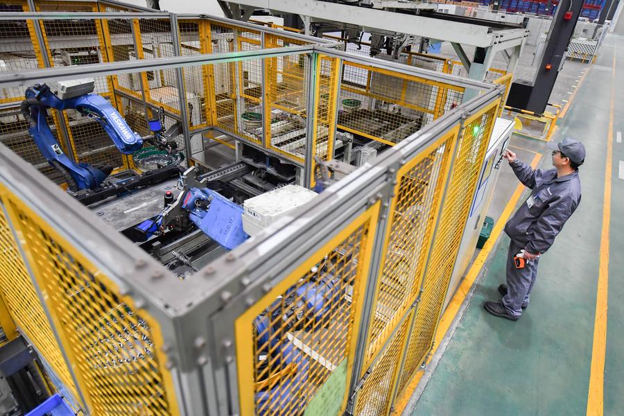 China has adopted a raft of policy measures to push ahead digital transformation in the manufacturing industry — a crucial step toward promoting new industrialization and constructing a modern industrial system, according to the State Council, China's Cabinet.