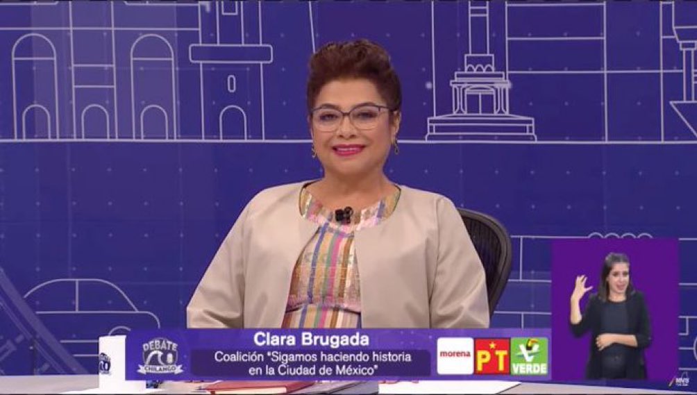 acglezgo's tweet photo. En un mundo paralelo 

 #DebateChilango https://t.co/1yM81LNN8d