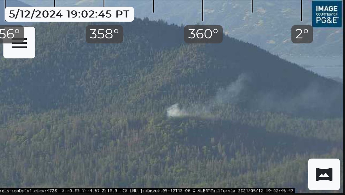 CALFIRELNU's tweet photo. #AirFire - UPDATE - The fire is approximately 1/8 acre and the forward progress has been stopped. Firefighters will be in the area for the next few hours working on containment and putting out hot spots.
#CALFIRE
#CALFIRELNU https://t.co/17naXC7CE2